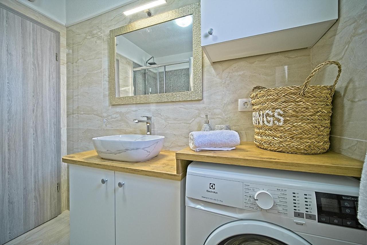 Luxury Apartment "Blue Diamond" Postira Luaran gambar
