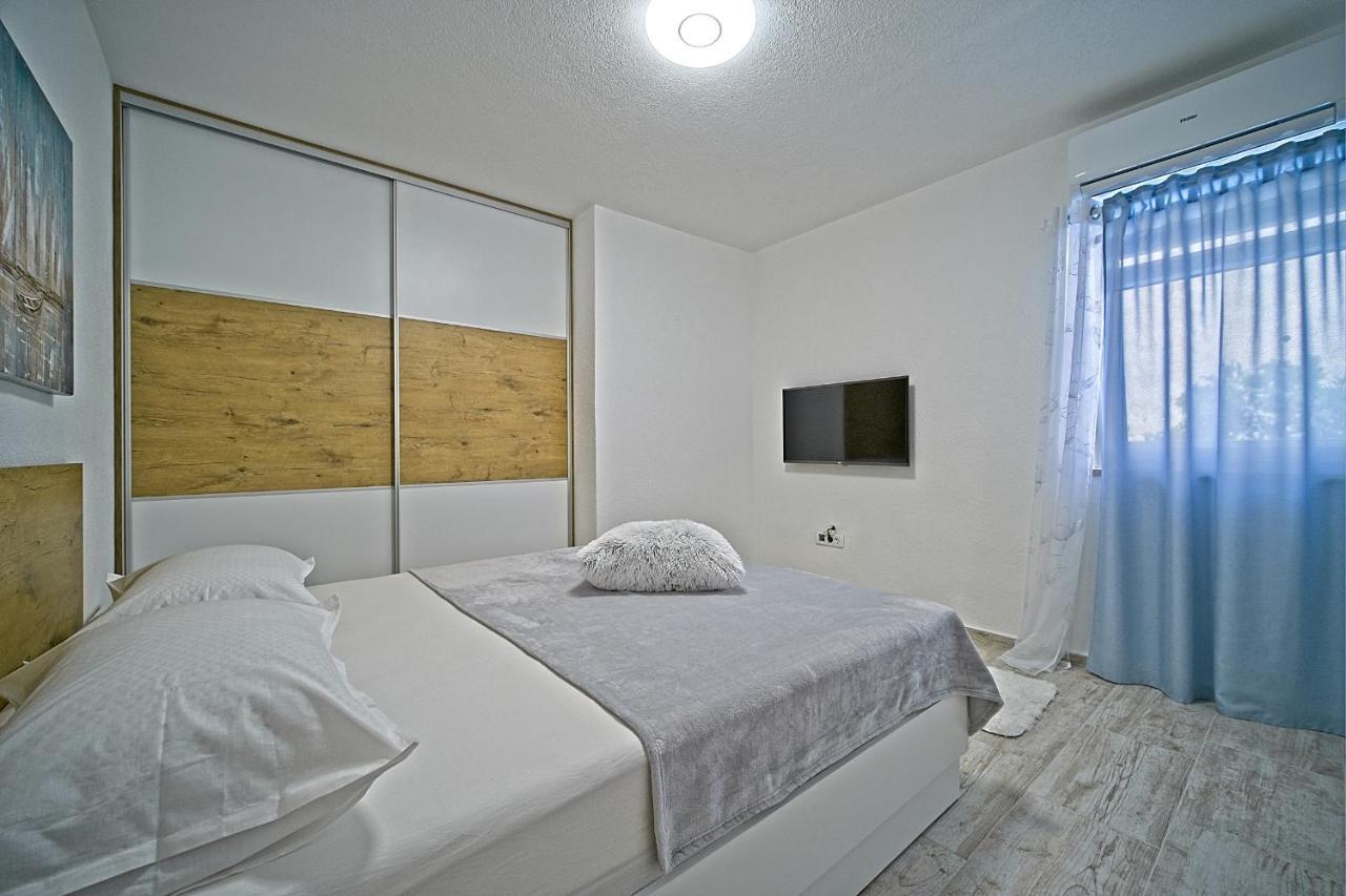 Luxury Apartment "Blue Diamond" Postira Luaran gambar