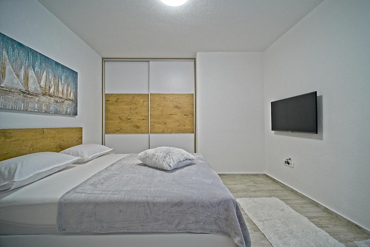 Luxury Apartment "Blue Diamond" Postira Luaran gambar