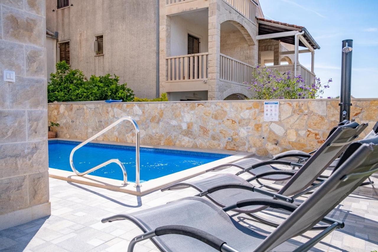 Luxury Apartment "Blue Diamond" Postira Luaran gambar